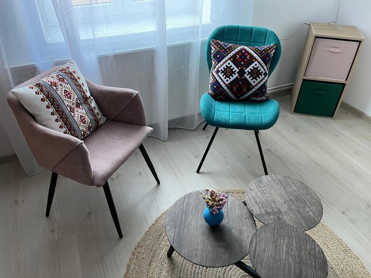 Old Town Studio 9 Mai Сибиу Экстерьер фото